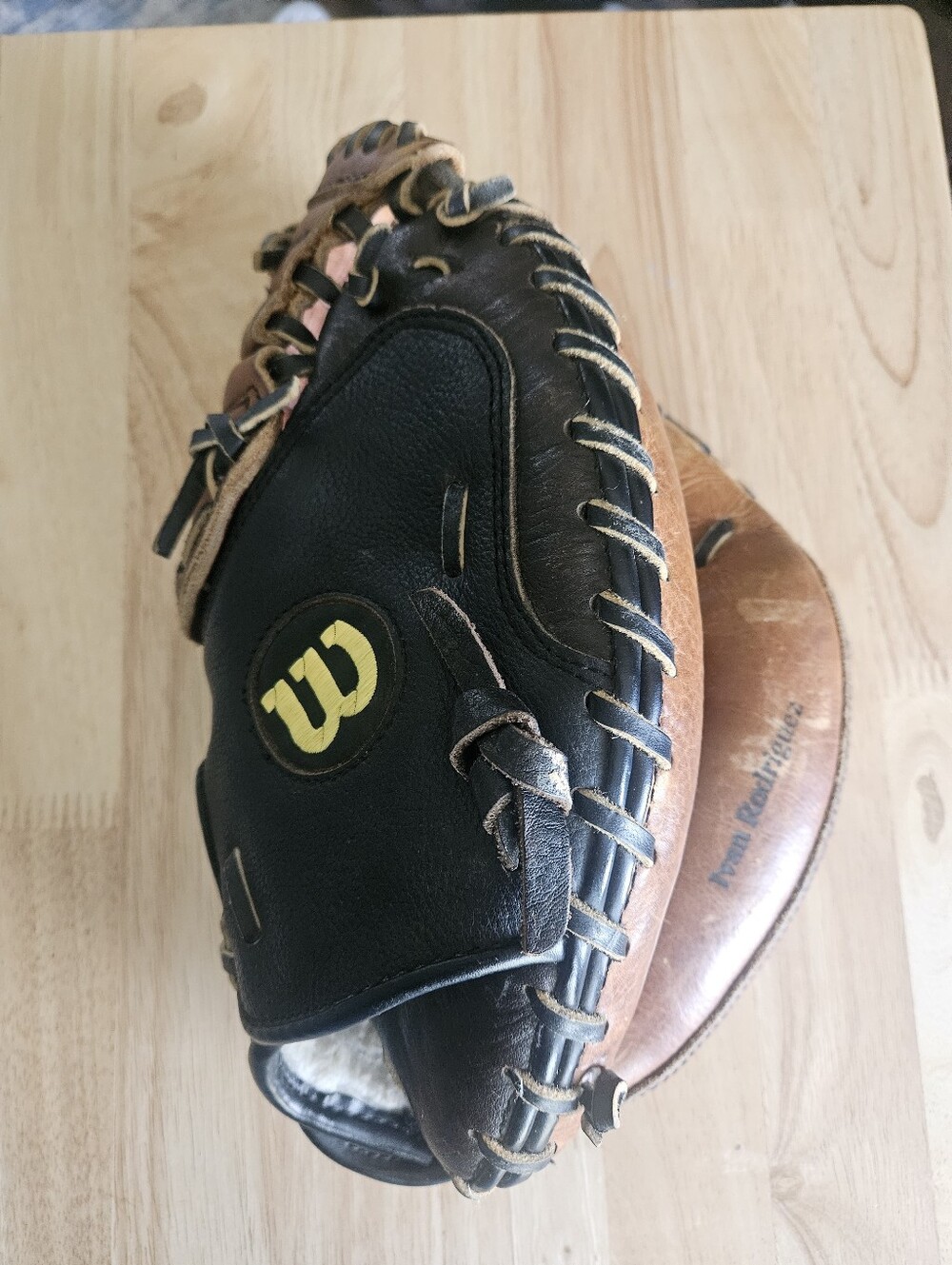 Wilson Catchers Mitt